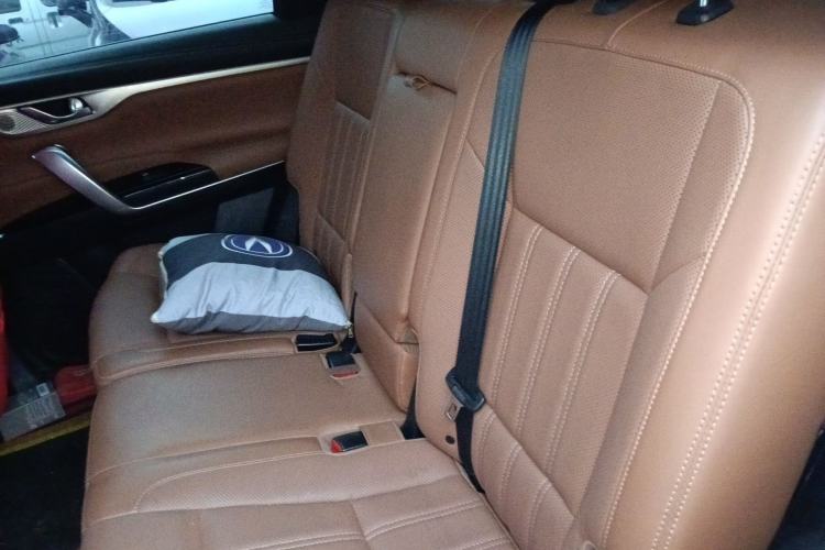 Used CHANGAN CS95 2021 2.0T Two-Wheel Drive Luxury Version Left Rear Seat