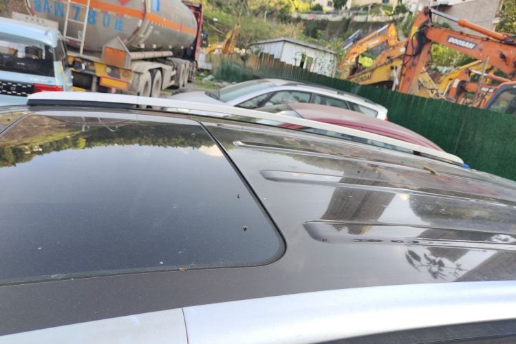 Used Geely Auto Vision X6 2016 1.8L Manual Luxury Model
