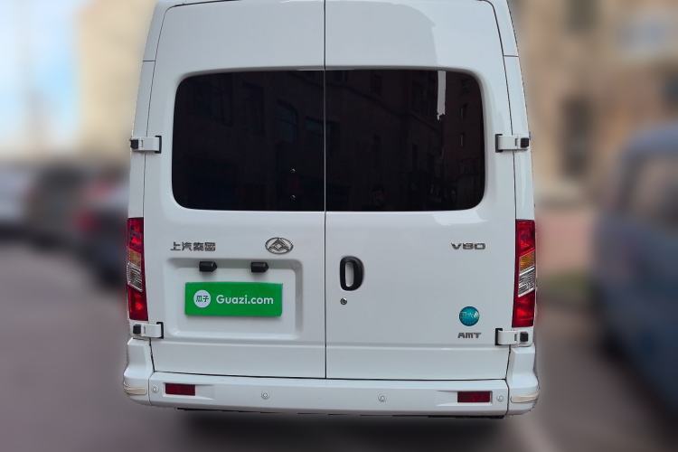 Used SAIC MAXUS Xintu V80 2023 2.0T AMT Classic Aoyuntong Power Version Long Wheelbase Mid-Roof Design 6/7/8/9-Seater
