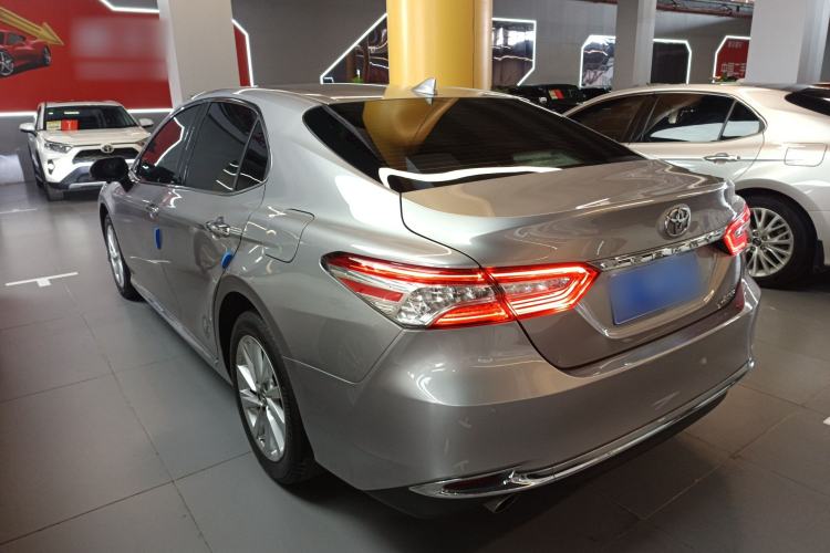 Used Toyota Camry 2023 2.0G Luxury Edition Exterior 2