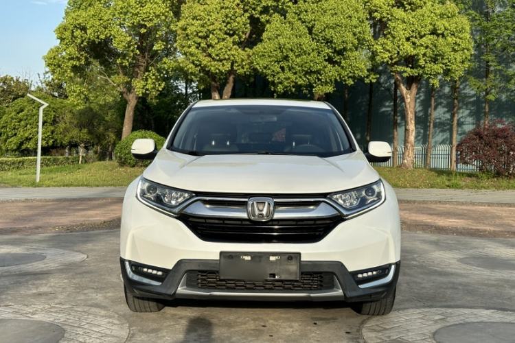 Used Honda CR-V 2017 240TURBO CVT Front-Wheel Drive Fashion Edition