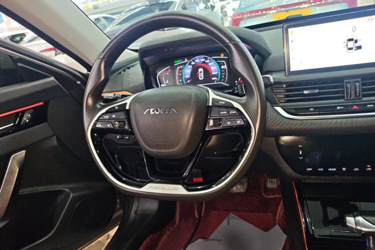 Used Dongfeng Aeolus Yixuan 2021 230T Automatic Chasing Shadow Edition Steering Wheel