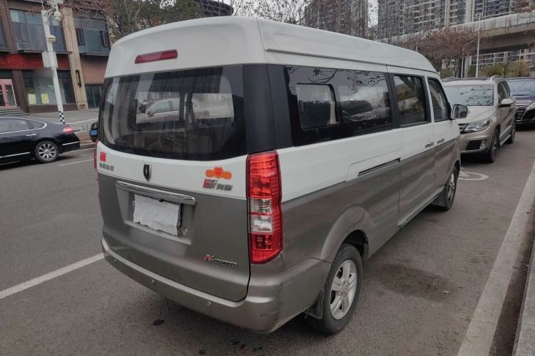Used Jinbei New Hiace X30L 2021 1.5L Business Central Air-Conditioned Coach China VI Standard SWC15M