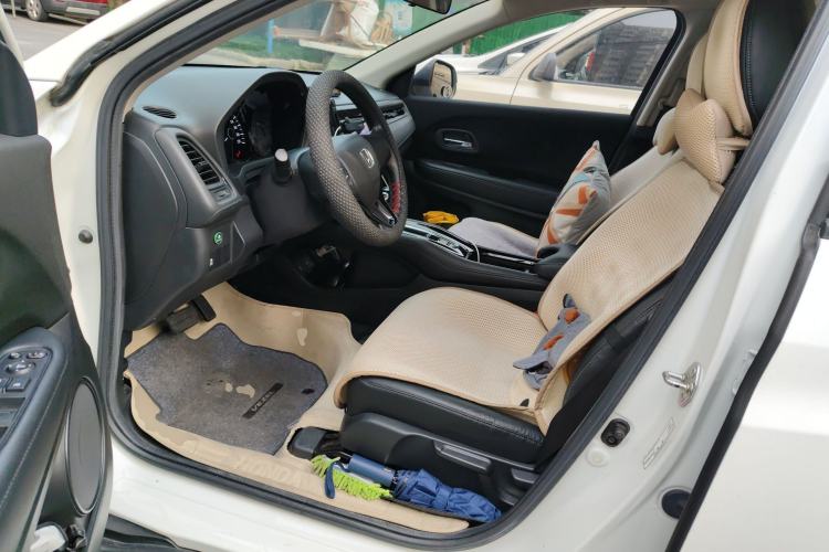 Used Honda Vezel 2017 1.8L CVT Front-Wheel Drive Pioneer Edition Left Front Seat