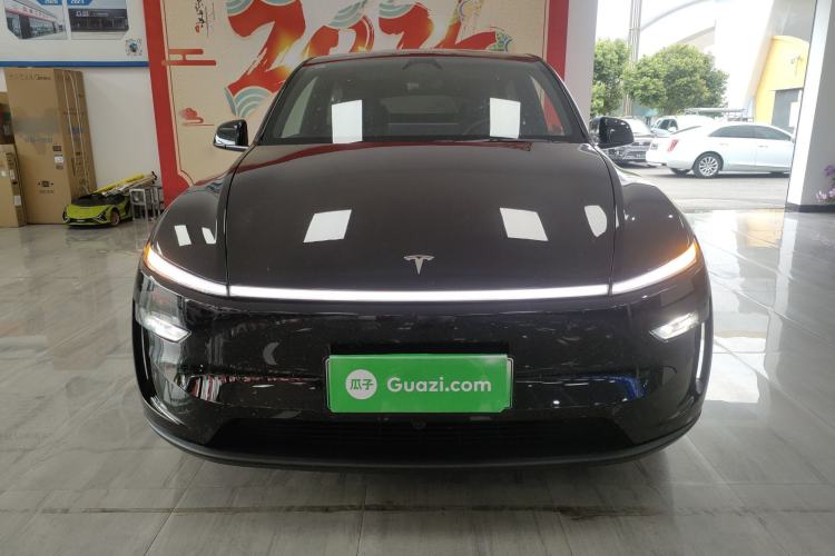 Used Tesla Model Y 2026 Rear-Drive Model