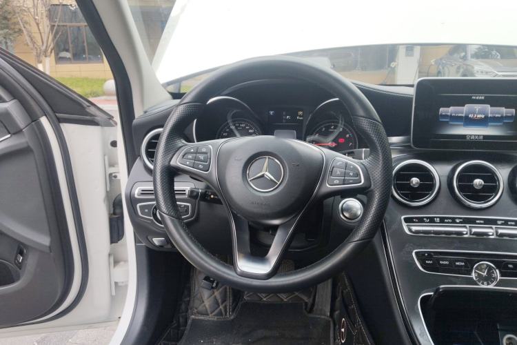 Used Mercedes-Benz C-Class 2016 C 200 L Sport Edition Steering Wheel