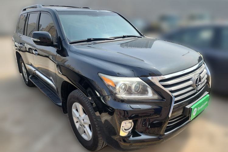 Used Lexus LX 2013 570
