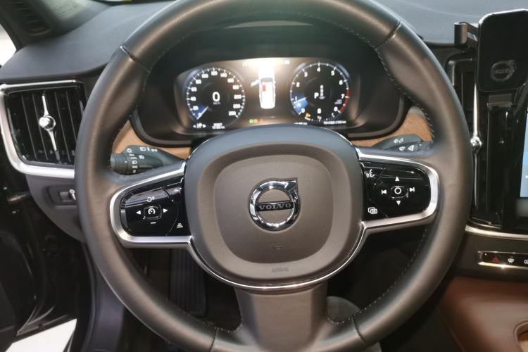 Used Volvo S90 2021 B5 Zhiyi Luxury Edition
