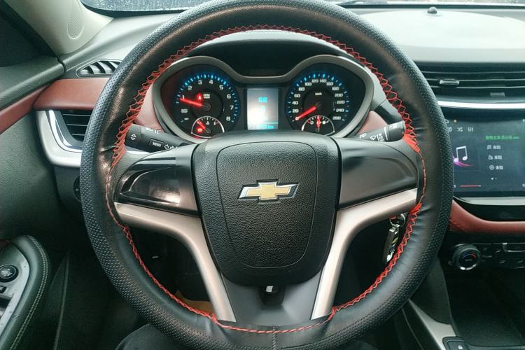 Used Chevrolet Malibu 2017 1.5T Automatic Comfort Edition Steering Wheel