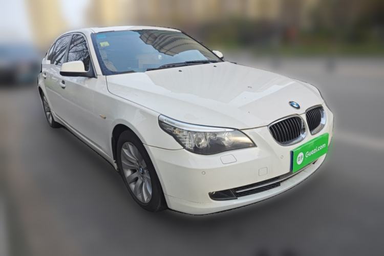 Used BMW 5 Series 2010 530Li Leading Model Front Right 45 Deg