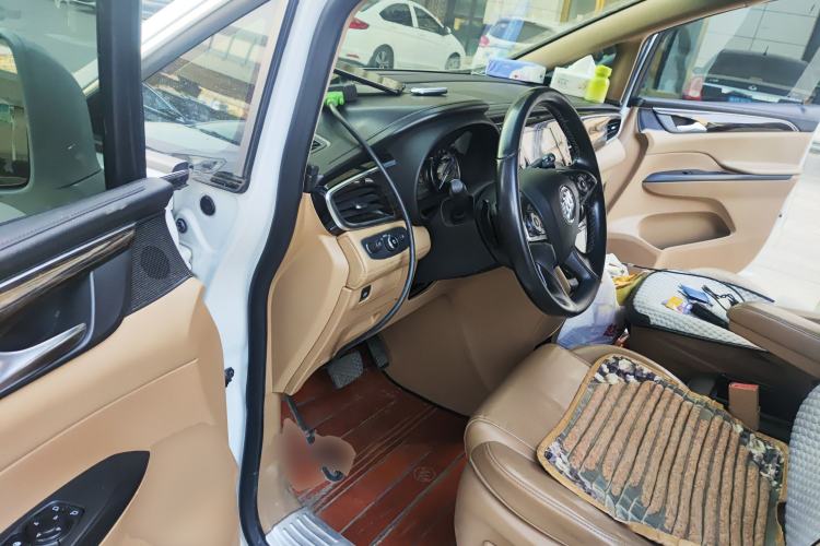 Used Buick GL8 2017 ES 28T Luxury Model China V Standard
