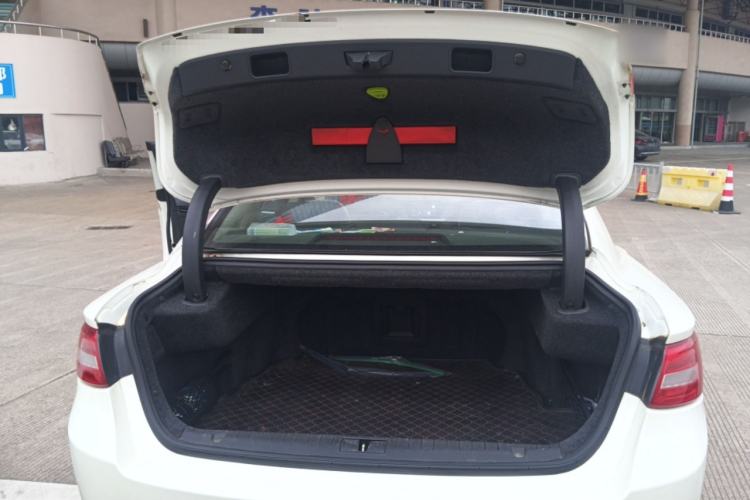 Used Geely Auto Emgrand GT 2015 1.8T Comfort Model Trunk