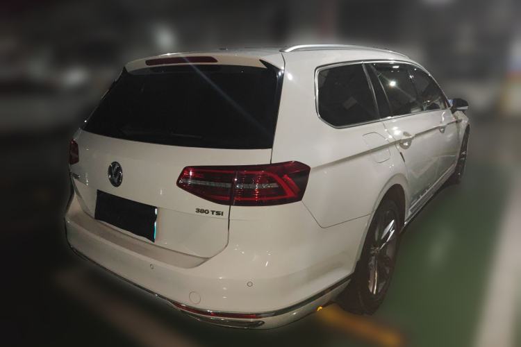 Used Volkswagen Variant 2018 380TSI Two-Wheel Drive Comfort Edition