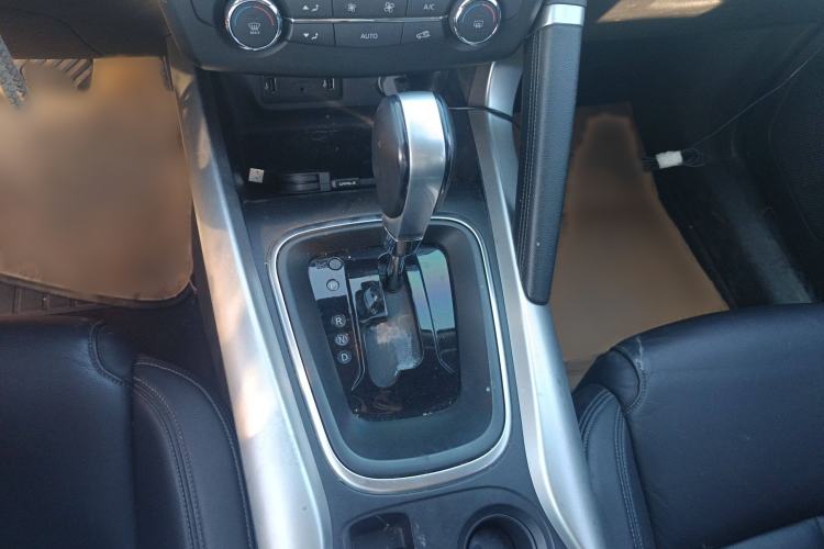 Used Renault Kadjar 2016 2.0L Two-Wheel-Drive Luxury Edition
