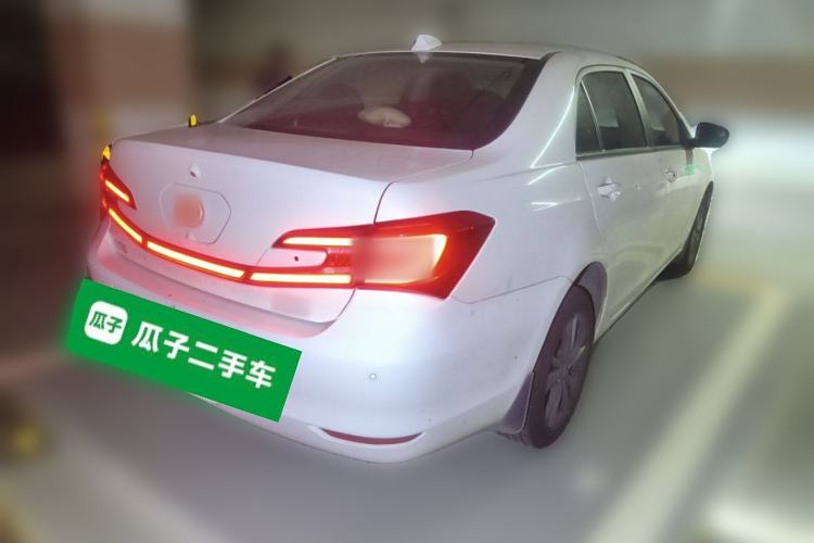 Used BYD Qin New Energy 2017 1.5T Luxury Model
