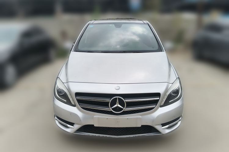 Used Mercedes-Benz B-Class 2012 B 200 Front