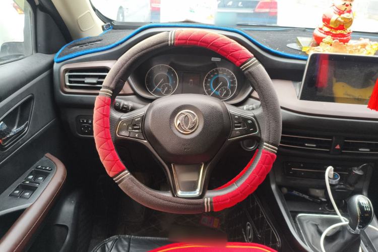 Used Dongfeng Fengon S560 2021 1.5T Manual Urban Model Steering Wheel