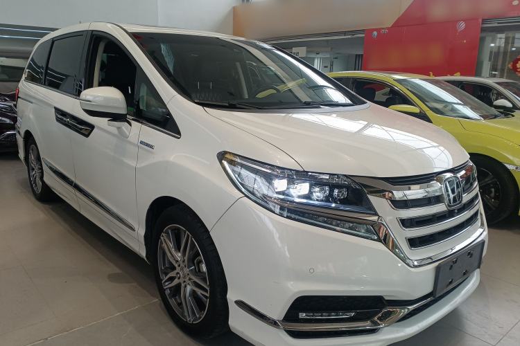Used Honda Elysion 2019 2.0L Hybrid Supreme Edition