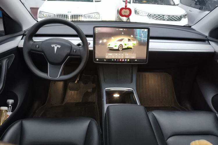 Used Tesla Model Y 2024 Rear-Wheel-Drive Version
