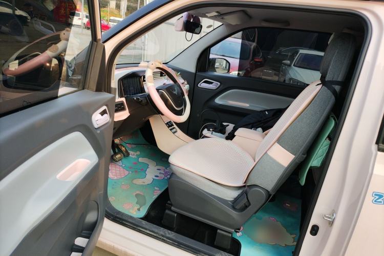 Used Wuling Hongguang MINIEV 2022 Macaron Premium Model – Lithium Iron Phosphate
