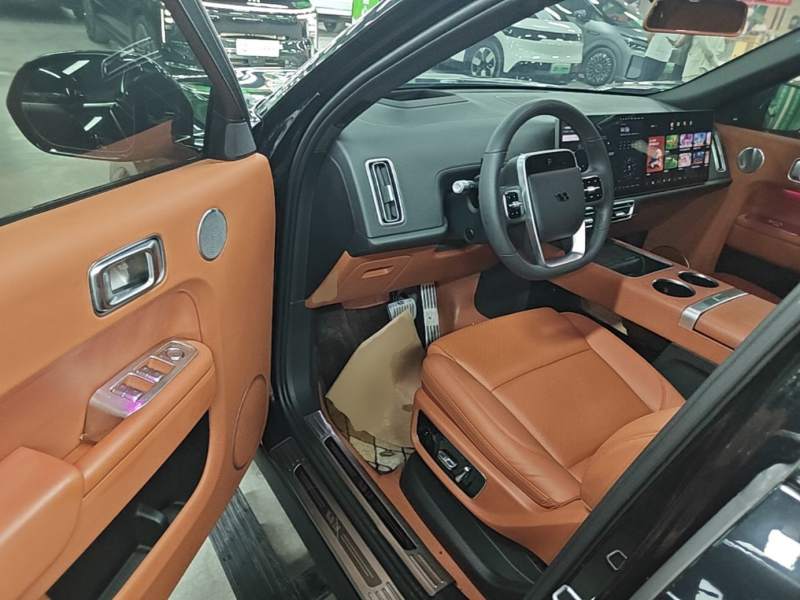 Used Li Auto L8 2023 Air model — 15
