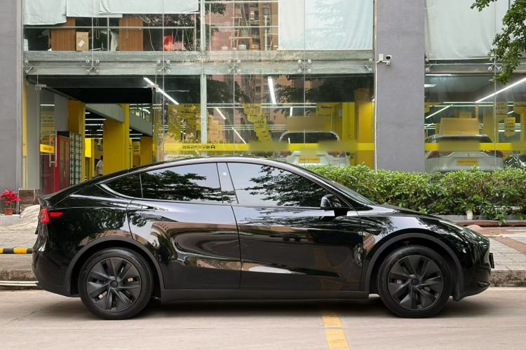 Used Tesla Model Y 2024 Rear-Wheel-Drive Version