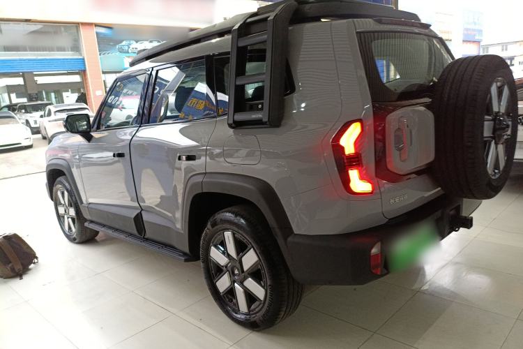 Used Deepal G318 2024 Four-Wheel-Drive Air Suspension Model