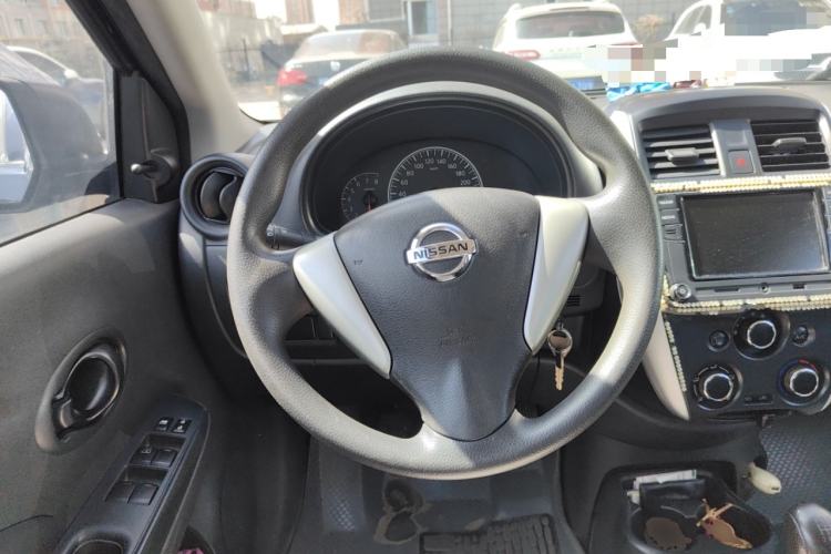 Used Nissan Sunny 2014 1.5XE Manual Comfort Edition
