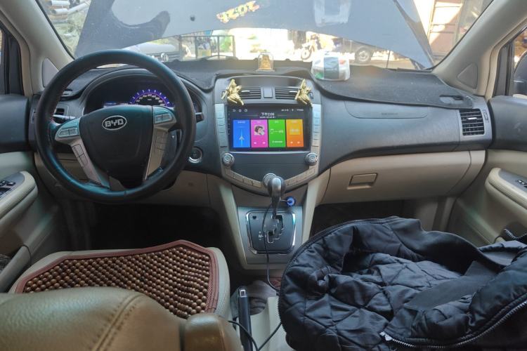 Used BYD S6 2011 2.4L Automatic Luxury Edition