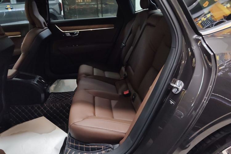 Used Volvo S90 2022 B5 Zhiyi Luxury Edition