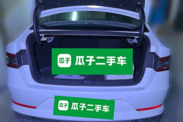 Used BYD Qin Pro 2019 Super Edition 1.5TI Automatic Smart Connect FENGSHANG Model China V Standard

