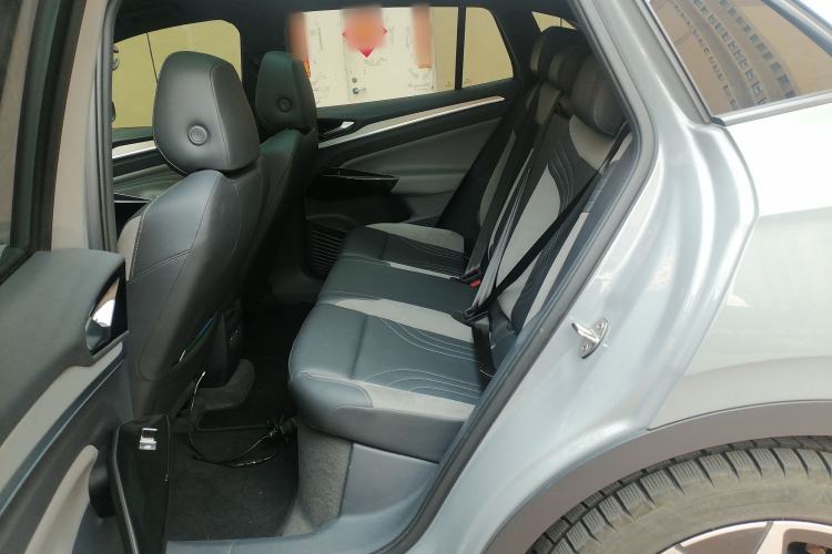 Used Volkswagen ID.4 CROZZ 2022 Long-Range Lite PRO Edition Left Rear Seat