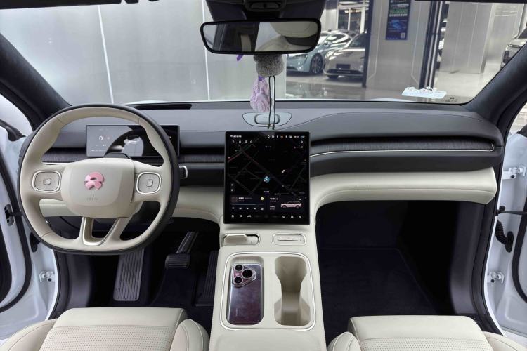 Used Nio ES6 2024 75 kWh