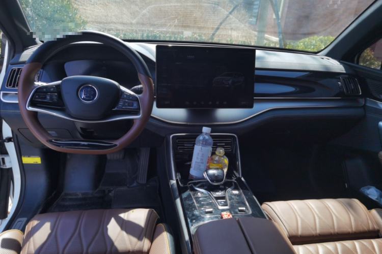 Used BYD Tang New Energy 2021 DM-i 112KM Prestige Model Center Console