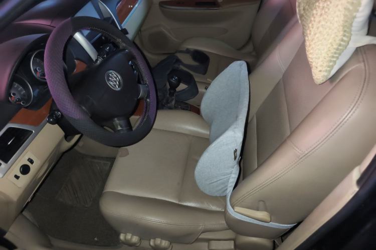 Used Buick Excelle 2013 1.5L Manual Luxury Model Left Front Seat