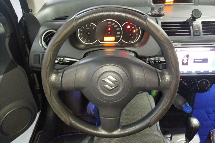 Used Suzuki Swift 2015 1.5L Automatic Limited Edition Steering Wheel