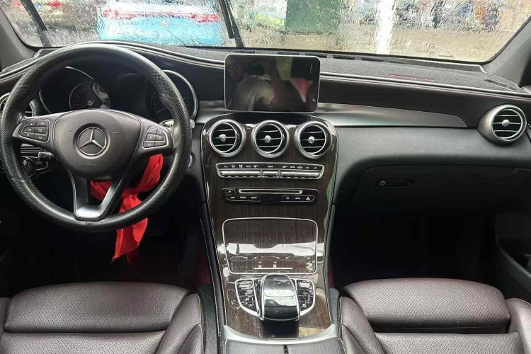 Used Mercedes-Benz GLC 2017 GLC 260 4MATIC Dynamic Edition