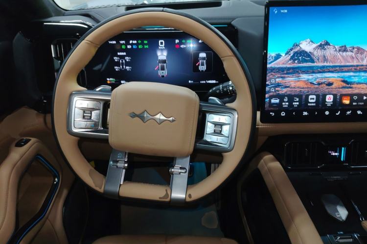 Used Formula Leopard Leopard 8 2025 Smart & Brave Flagship Edition 7 Seats