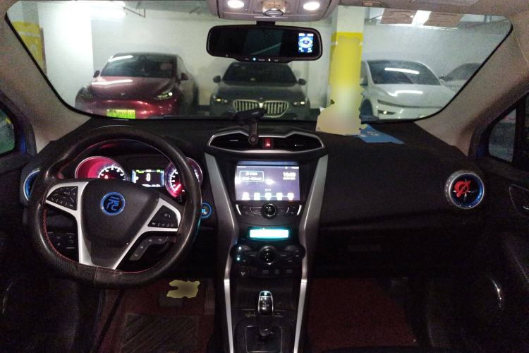 Used BYD Yuan New Energy 2018 EV360 Smart Connected Cool Model