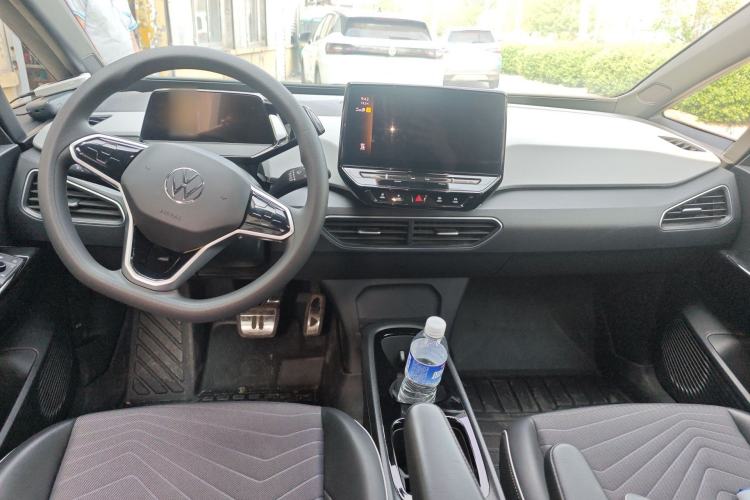 Used Volkswagen ID.3 2023 Pure Smart Edition Center Console