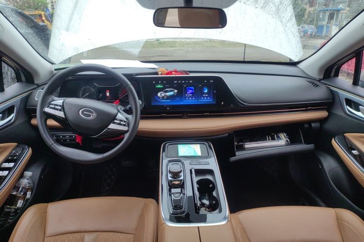 Used AION S 2023 Meizu 580 Lithium Iron Phosphate Center Console