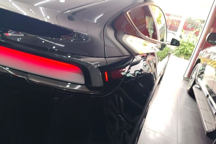 Used Tesla Model Y 2026 Facelifted Long-Range Rear-Drive Model
