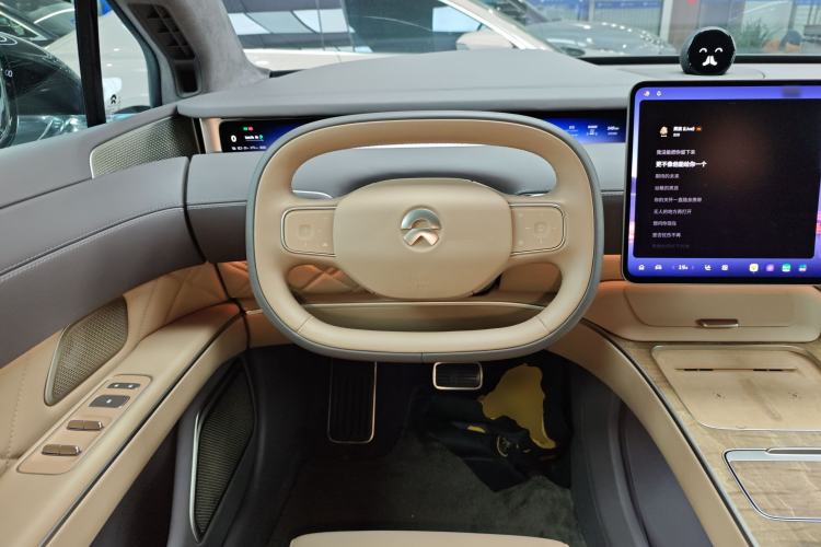 Used Nio ET9 2025 100kWh Signature Edition Steering Wheel