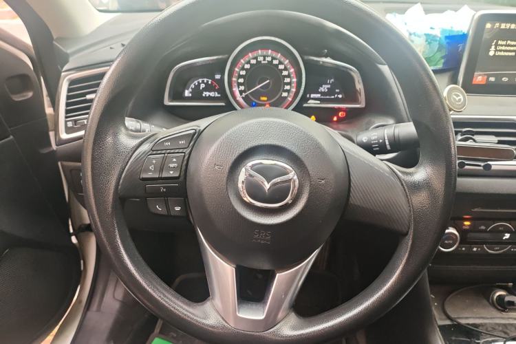 Used Mazda Mazda 3 Axela 2016 Sedan 1.5L Automatic Luxury Model