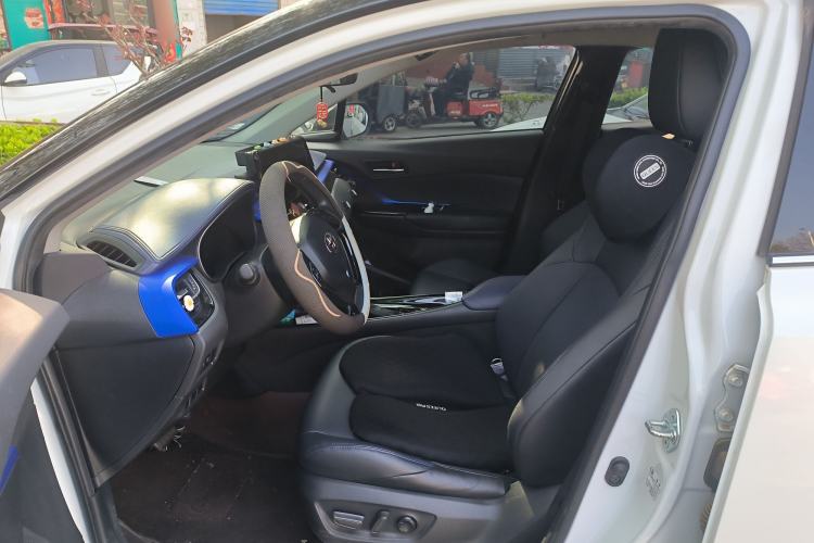 Used Toyota C-HR 2023 2.0L Luxury Edition