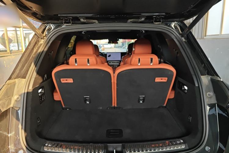 Used Li Auto L8 2023 Max model Trunk