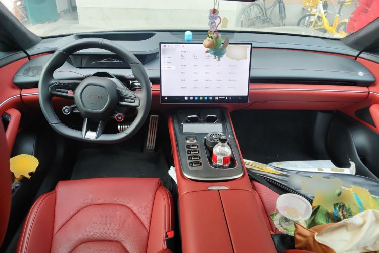 Used Xiaomi Auto SU7 2024 Four-Wheel Drive Ultra-Long Range Advanced Intelligent Driving Max Edition