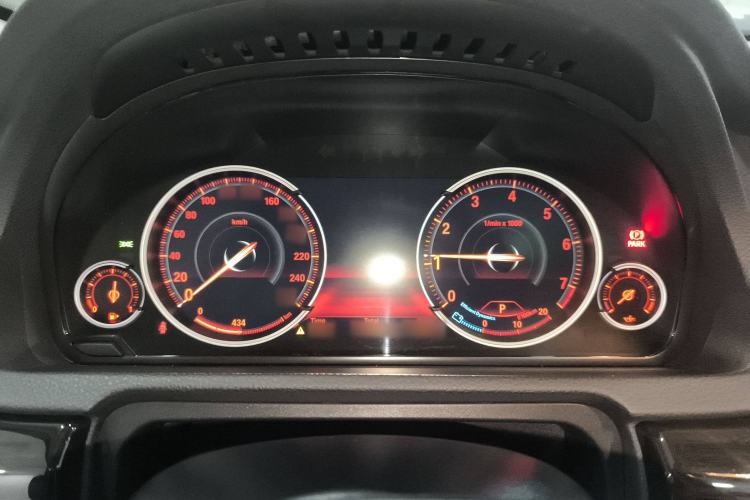 Used BMW 5 Series GT 2017 528i Leading Model