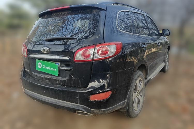 Used Hyundai Santa Fe Classic 2011 2.4 Comfort Edition 7-Seater Two-Wheel Drive