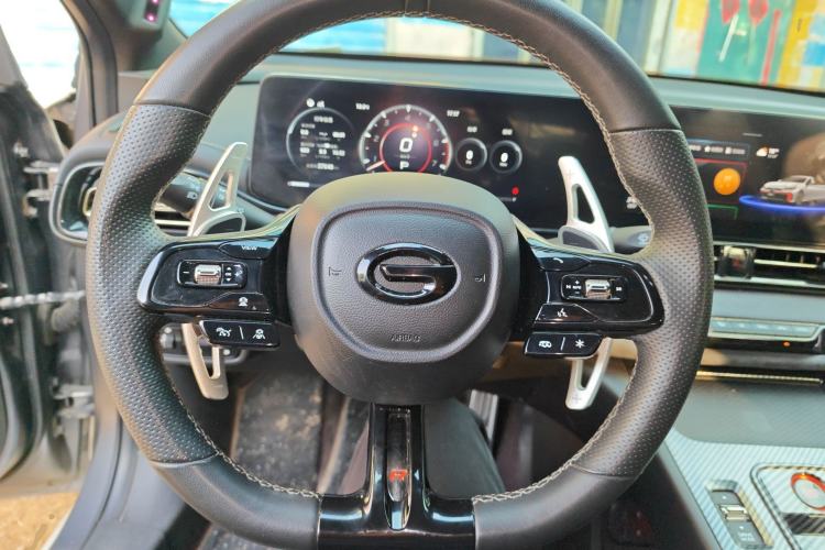 Used GAC Trumpchi EMPOW 2023 400T Automatic R MAX Steering Wheel